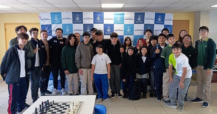 Villa Alemana celebra a sus talentos en el ajedrez escolar con miras al Sudamericano
