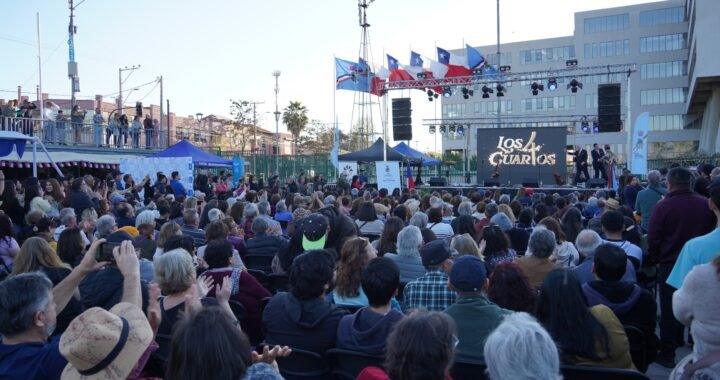Villa Alemana vibró con Los Cuatro Cuartos en cierre del concurso de empanadas