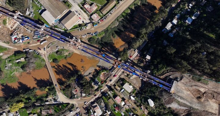 Ruta de la Fruta alcanza 80% de avance en conexión con Puerto de San Antonio y Ruta 78