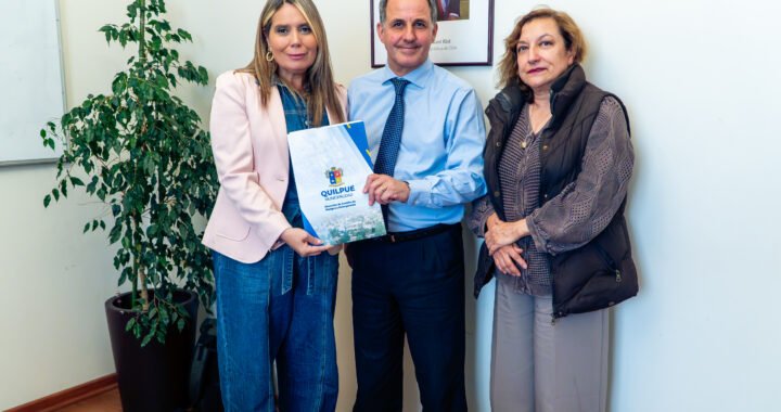 Alcaldesa Corti exige al Gobierno financiar cámaras con inteligencia artificial para prevenir incendios en Quilpué